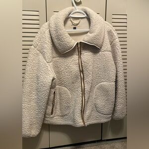 Universal Thread Cream Teddy Jacket